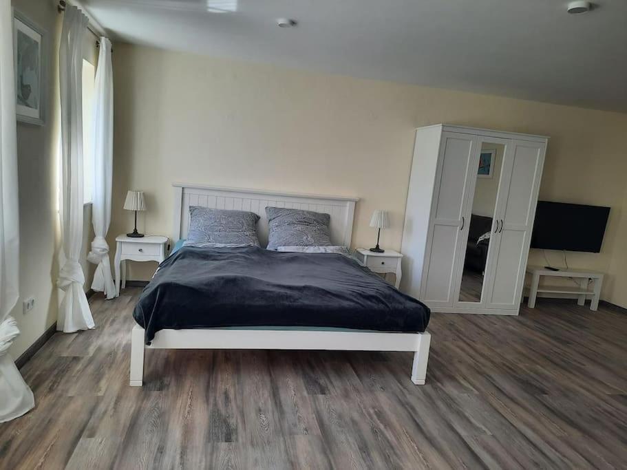 Stilvolle 2-Zimmer-Wohnung, 75Qm In Lohr Am Main Экстерьер фото